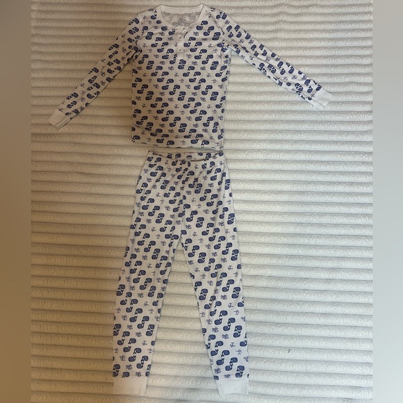Roller Rabbit White and Blue Whale Pajama Set - Picture 4 of 6